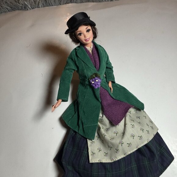 1995 Barbie as Eliza Doolittle in My Fair Lady Collectors Doll #15498 - Picture 5 of 10